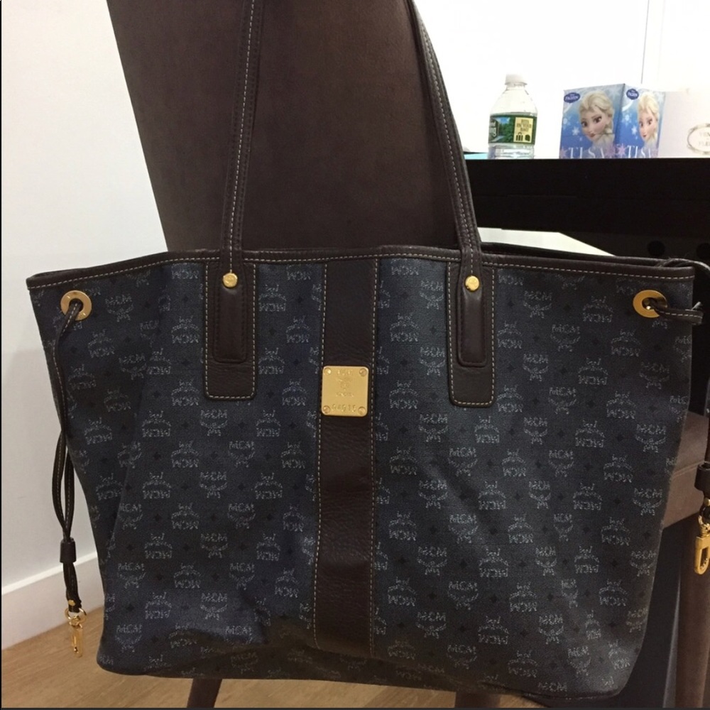 MCM Monogram Tote bag( Navy)